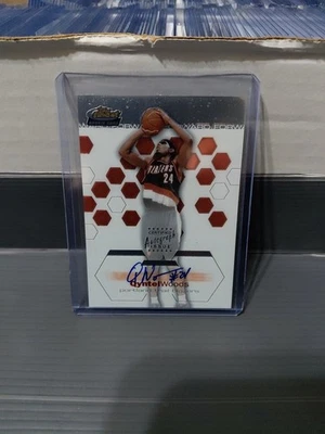 2002-03 Finest #110 Qyntel Woods Auto RC Rookie /999 - Image 1 of 2