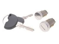 Juego de bloqueo de barril de encendido Piaggio Fly 125cc 2V AC 2008-11 Foto 1 de 1