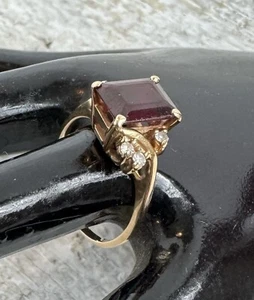 Ladies Genuine Emerald Shape Rhodelite Garnet & Diamond 14k Gold Cocktail Ring - Picture 1 of 12