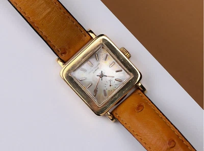 Patek Philippe Vintage Cuadrado Oro Amarillo - Circa 1952 referencia 2444 Calatrava Foto 1 de 4