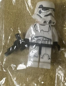 LEGO® Star Wars - Snowtrooper mit Blaster SW0764 - Minifigur aus Set 75146 - Bild 1 von 3