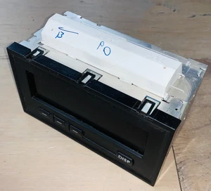 OEM 2004–2008 MITSUBISHI ENDEAVOR INFO DISPLAY SCREEN MONITOR MR576033 - Picture 1 of 3