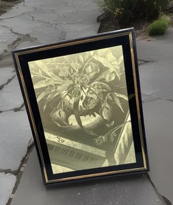 Arte de pared floral de piano dorado vintage Manifestations Inc “Efectos mágicos” enmarcado - Imagen 1 de 8