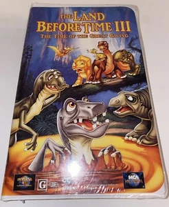 NEW The Land Before Time III The Time of Great Giving VHS 1995 Clamshell Cartoon - Picture 1 of 15