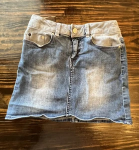 Calvin Klein Jeans Boyfriend Distressed Blue Denim Skirt Girls Size 8 - Picture 1 of 6
