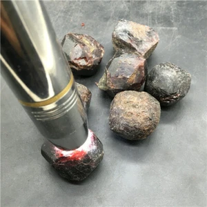 336g Granato Rosso Naturale Grande Cristallo Originale Esemplari Originali S455 - Foto 1 di 8