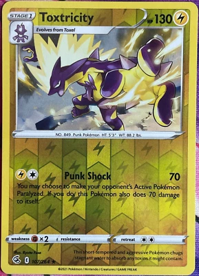 Toxtricity Reverse Holo Rare - 107/264 - Fusion Strike Pokemon 2021 - Image 1 of 3