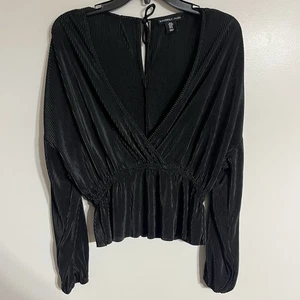 Damen Sincerely Jules Langarm tiefer V-Ausschnitt gerippt Bluse Größe Medium schwarz - Bild 1 von 12