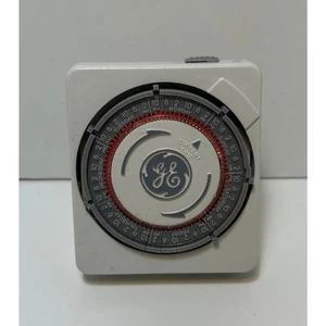 GE Timer Electrical Lamp Model GE5112 120 VAC Indoor Use Only - Picture 1 of 3