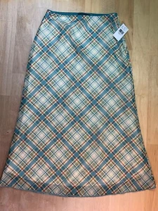 New Girl's IZ Girl Long Skirt in Plaid--Great Colors!!—Nice Looking!!* - Picture 1 of 2
