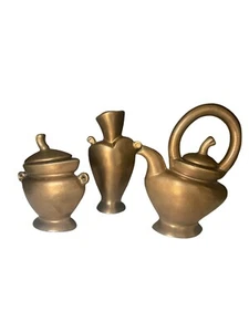 VINTAGE MICHAEL LAMBERT POTTERY WHIMSICAL TEAPOT,  SUGAR-BOWL  AND VASE SIGNED - Picture 1 of 7