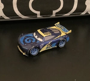 Disney Pixar Cars Dan Carcia Gask-its Next-Gen Piston Cup Racers - Picture 1 of 4