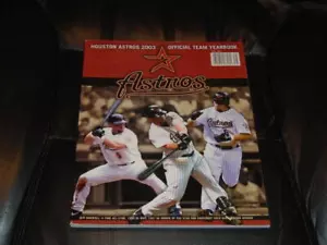 2003 HOUSTON ASTROS OFFIZIELLES BASEBALL-JAHRBUCH FAST NEUWERTIG - Bild 1 von 2