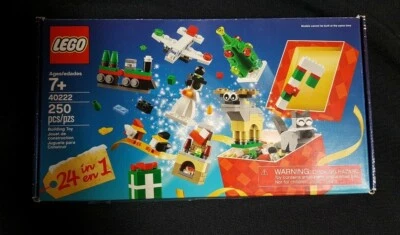 Lego Christmas Build-Up 24-in-1 Advent Countdown Building Set Holiday 40222 - Image 1 of 4