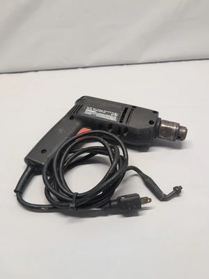 Реверсивная дрель Black and Decker D500 3/8 дюйма односкоростная 3 А б/у и протестирована  - Изображение 1 из 4