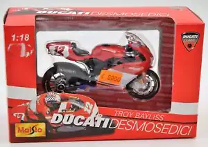 Die Cast " Ducati DESMOSEDICI - TROY BAYLISS Corse MAISTO 1/18 - Picture 1 of 1