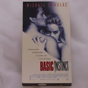 Vintage Basic Instinct Rare OOP VHS 1992 Michael Douglas Sharon Stone Verhoeven - Picture 1 of 12