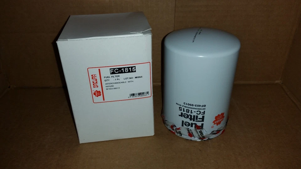 FILTRO DE COMBUSTIBLE DIÉSEL SAKURA UD HINO CAMIÓN FC-1815 FC1815 P9350   Foto 1 de 1