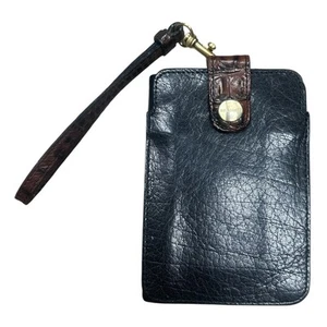 Vintage Brahmin Wristlet Wallet Brown Black Embossed Leather - Picture 1 of 3