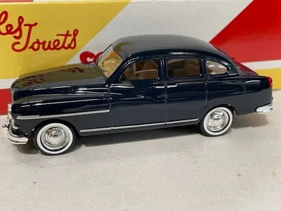 SOLIDO Ford Vedette 1954 1:43 auto Diecast - Immagine 1 di 4
