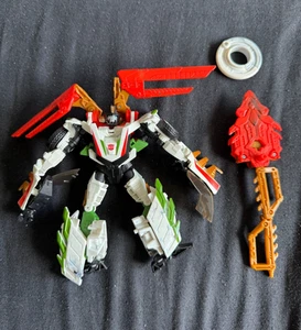 *WITH WEAPONS* Transformers Prime Wheeljack Beast Hunters deluxe class - Picture 1 of 5