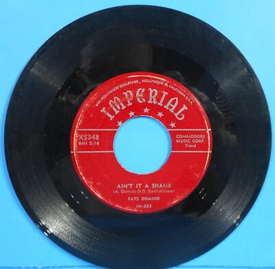 FATS DOMINO AIN'T IT A SHAME ~ LA-LA 7" 1955 ORIGINAL  NICE CONDITION! VG!!A - Image 1 of 2
