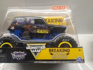 2021 SPIN MASTER MONSTER JAM SON UVA DIGGER MONSTER TRUCK 1:24 SCALE TARGET EX - Picture 1 of 7