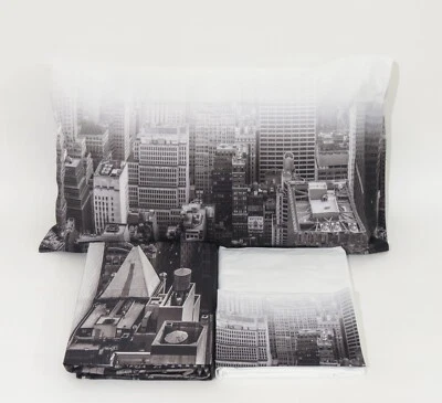 N5497 Completo letto-copriletto matrimoniale "NY BLACK & WHITE"" di Caleffi - Immagine 1 di 4