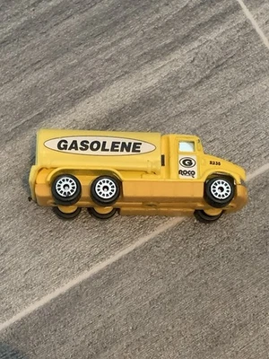 ROCO GASOLENE TANKER LORRY 80 MM LONG - Image 1 of 3