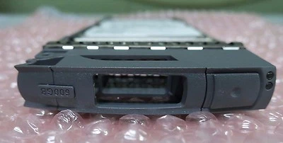 Netapp SP-422A-R5 600GB 10K 2.5" SAS for DS2246 SP-422A-R6 X90-422A-R6 - Image 1 of 4