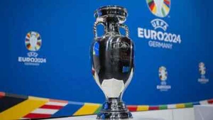 EURO 2024 Trophy Replica (150 mm) - Picture 1 of 3