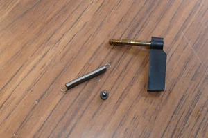 Dual 1215S Turntable Parts : Record Size Selector Lever - Picture 1 of 6