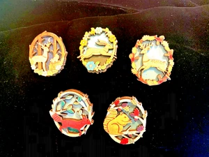 Lot of 5 Charming Carved Wooden Jewelry Pins/Brooch Woodland Animals 2'x1.5" - Picture 1 of 4