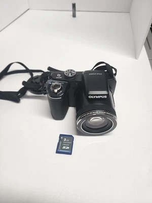 Cámara digital Olympus Stylus Series SP-820UZ 14,0 MP 40x zoom ancho con SD de 2 GB Foto 1 de 4