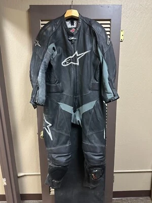 Traje de carreras de moto Alpinestars Foto 1 de 4