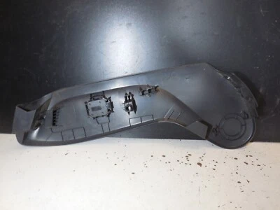 Накладка на переднее левое сиденье A2469195700 для Mercedes Benz W246 B200 B250 14–18 годов выпуска - Изображение 1 из 4