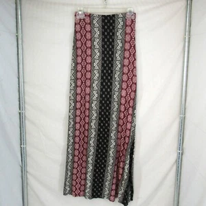 En Creme Women's Long Straight Skirt Black White Red Geometric Design Size Small - Picture 1 of 6