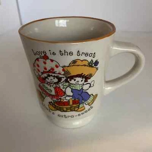 Taza de pastel corto de fresa 1980 Love is the treat  - Imagen 1 de 5
