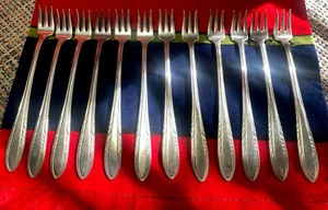 Cocktail Forks - Set of Twelve * USA  EPNS 6" EUC - Picture 1 of 5