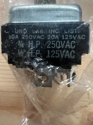 9X Y. Interruptor de palanca de encendido y apagado LAB List 4PST, 10A/250VAC 20A/125VAC. Foto 1 de 4