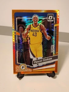 Óptica Panini Donruss 2023-24 - Pascal Siakam #101 naranja Hyper Prizm/99 - Imagen 1 de 4