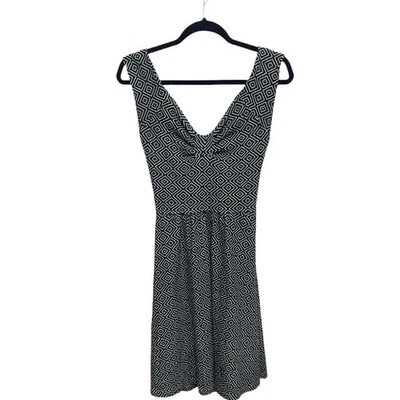 Vestido Anthropologie Matasellos Espalda Abierta Azul y Blanco Puntada Diamante Talla 4 Foto 1 de 4