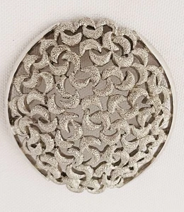 Vintage Crown Trifari Silver Tone Crescent Moon Shapes Brooch Pin *Read* - Picture 1 of 7