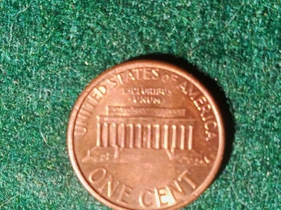 Incredibly Rare 1996 Full Beard! Lincoln Close AM DD/OFF CENTER Strike (Red) - Image 1 of 4
