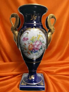 Old Paris French Sevres Style Cobalt Amphora Vase Porcelain Swans Handled Floral - Imagen 1 de 14