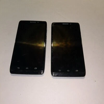 Lot of 2 - Verizon Motorola Droid Ultra - 16GB - XT1080 - Image 1 of 2
