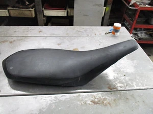 04 Yamaha YFZ 450 usado Seat 5TG-24710-00-00 2004-2005 - Imagen 1 de 9