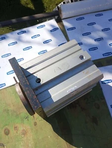 SMC CDQ2B160 125DC CILINDRO 1.0MPA CDQ2B160-125DC - Imagen 1 de 7