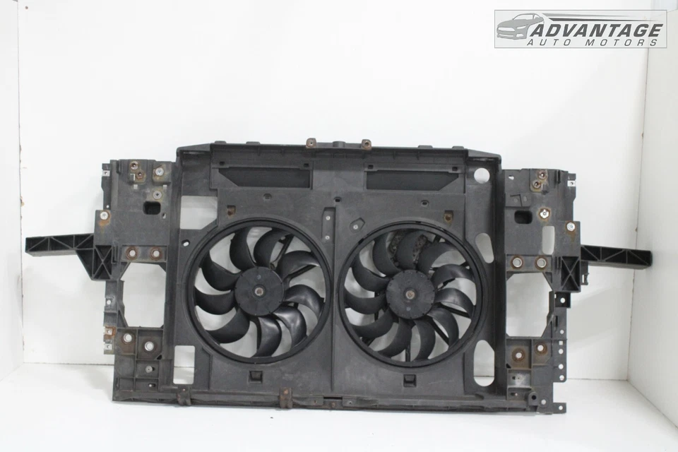 Cubierta del ventilador de refrigeración del soporte del radiador del motor Infiniti QX70 2014-2017 3,7 L OEM Foto 1 de 4