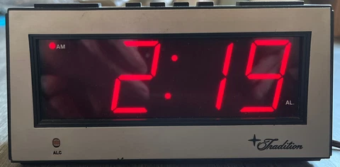 Vintage Sears Roebuck Tradition Alarm Clock Snoozer Digital Large Display Tested Cover